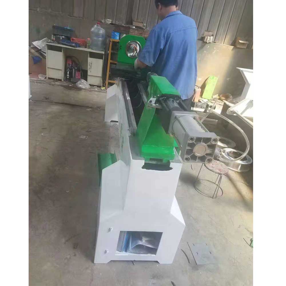 旋盤加工機 CNC木工旋盤 RT1532 木工用 1500m - Cnc Wood Lathe Machine のレビューと価格