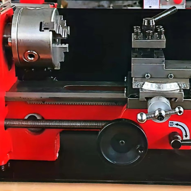 ミニ旋盤 750W 家庭用小型卓上旋盤 ボア径32mm チェ - Bench Lathe 750W Metal のレビューと価格