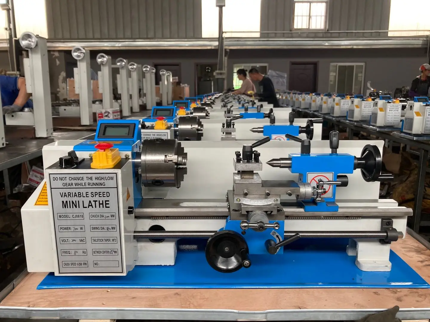 7×14インチ 750W ブラシレスミニ金属ベンチ旋盤 |  - Bench Lathe 750W Metal のレビューと価格